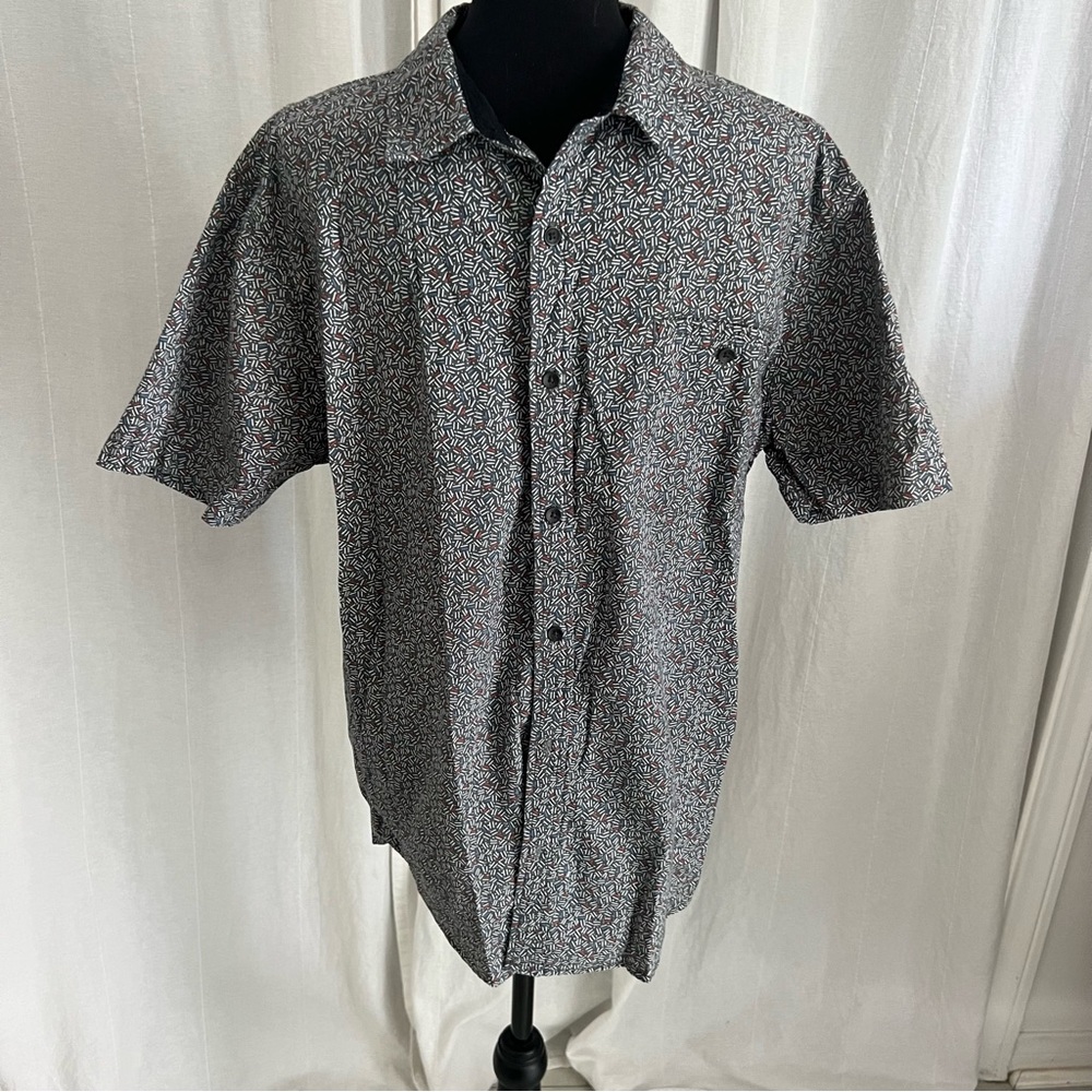 OurCaste Men’s Casual Button Down Shirt! Rare!